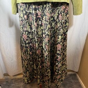 Vintage Charter Club Black Floral 100% Silk Skirt Size 20W Lined Flutter Hem
